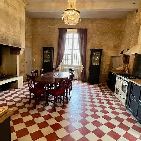 Villa Château 14e Siècle Vue Panoramique Sur Les Vignes Le Tourne