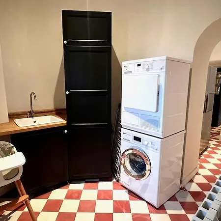 Villa Chateau 14e Siecle Vue Panoramique Sur Les Vignes Le Tourne